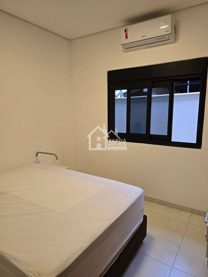 Casa de alto Padrão em Itapema do Norte apenas 600 metros do mar