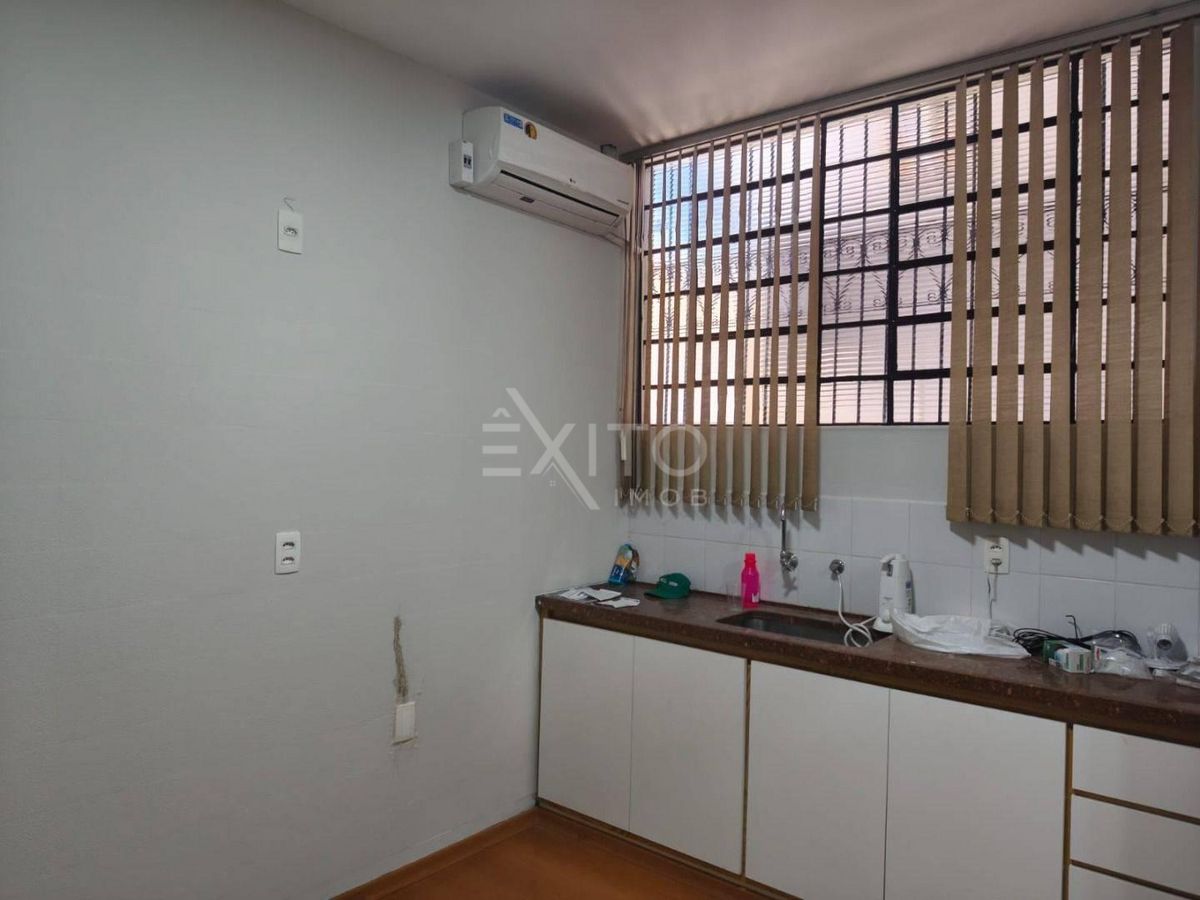 Casa, 3 quartos, 230 m² - Foto 20