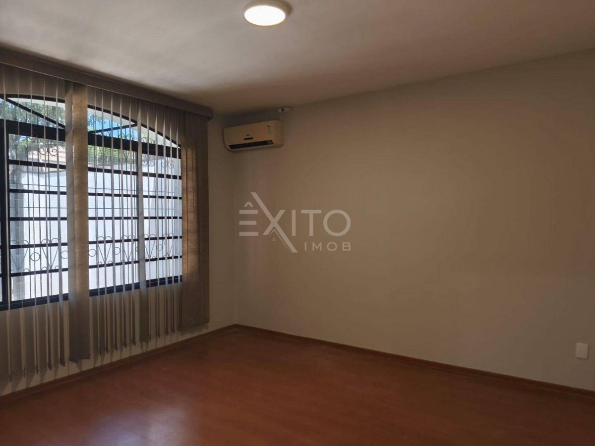 Casa, 3 quartos, 230 m² - Foto 7