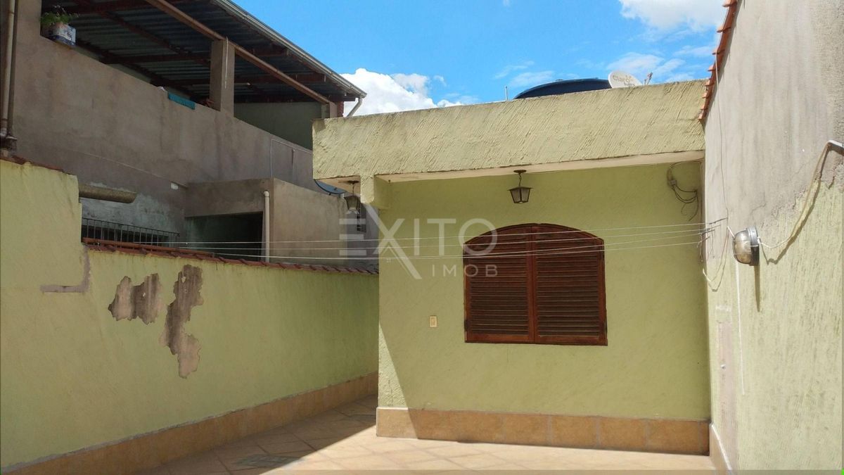 Casa, 2 quartos, 244 m² - Foto 55