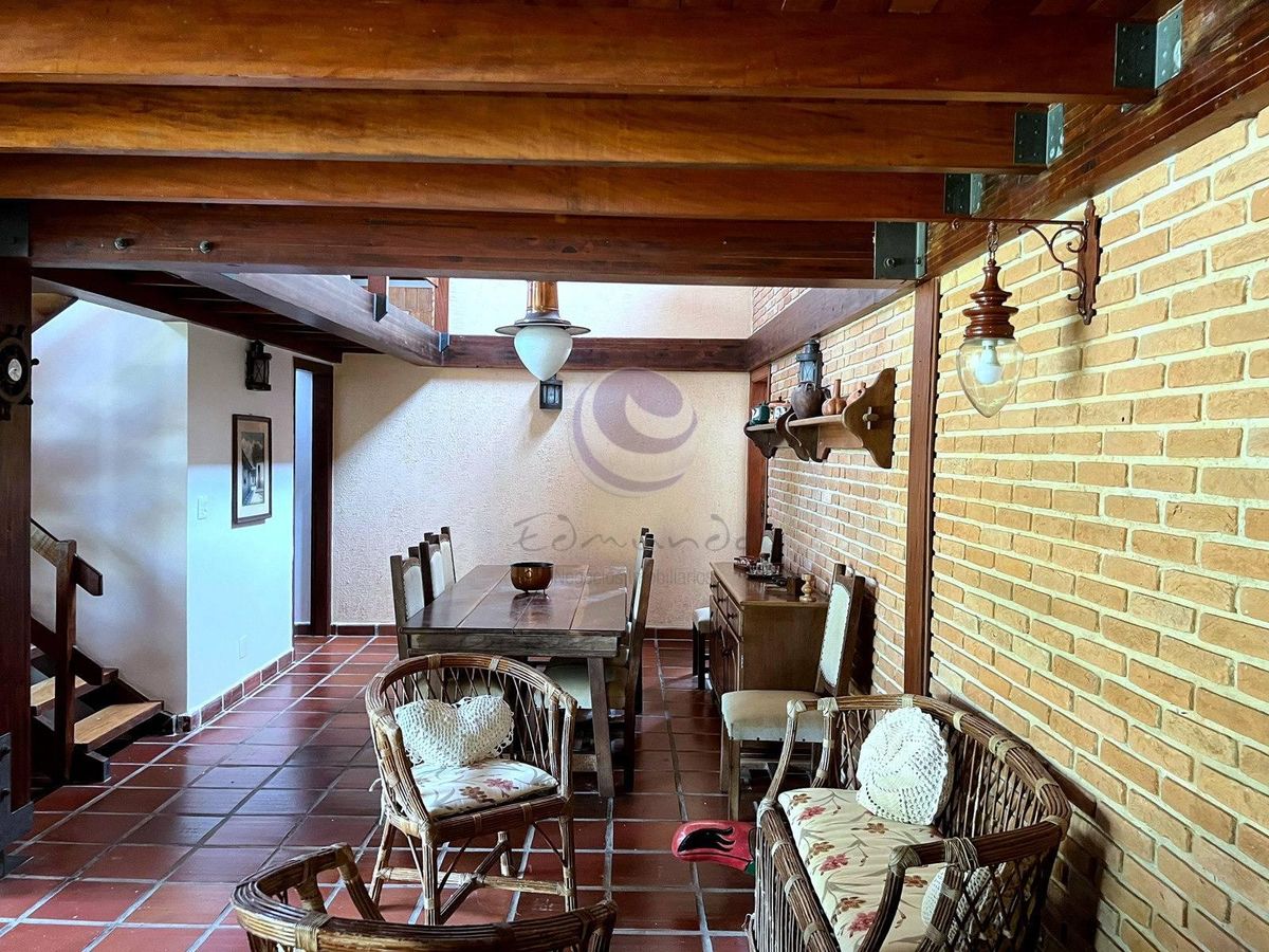 Villa Rios — A casa onde você se vê chegando… e não quer mais sair no Jardim Acapulco.