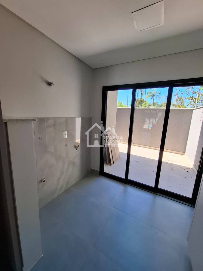 Sobrado com 4 quartos, 1 suíte, mobiliado, Balneário Sai Mirim, a 400m do mar.