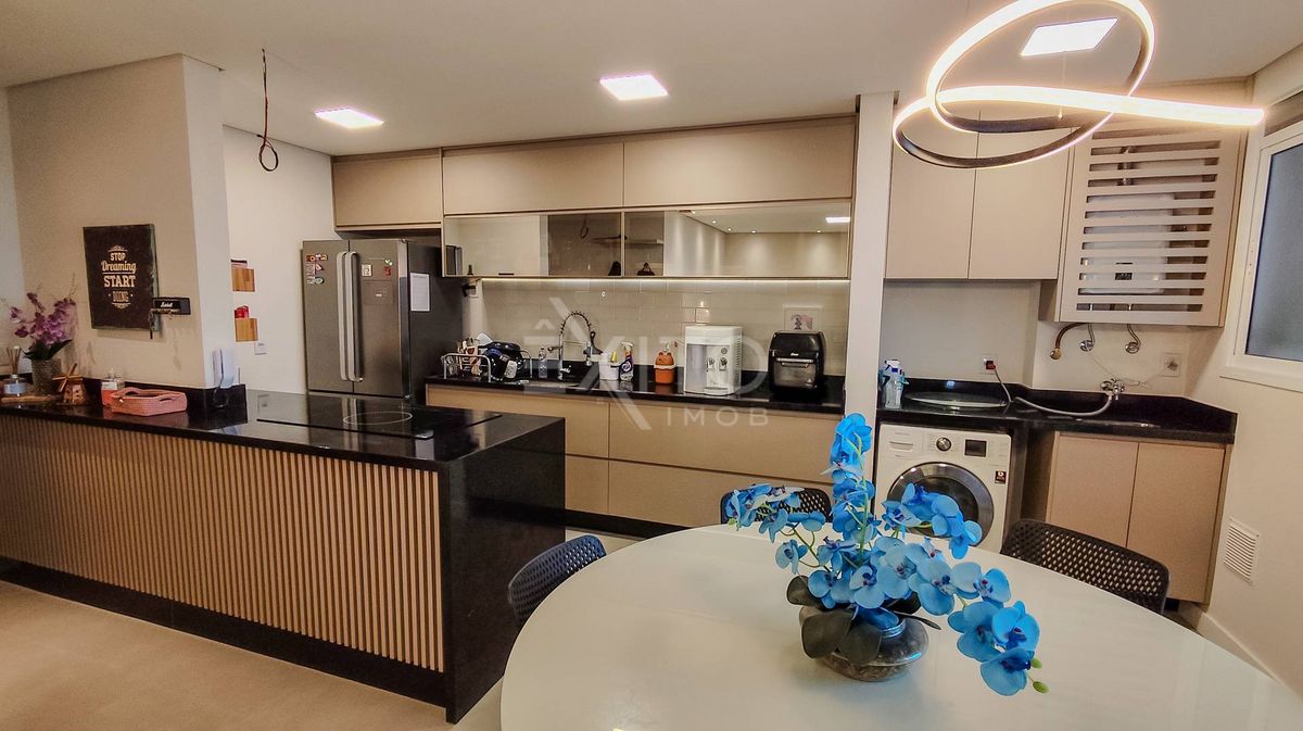 Apartamento, 3 quartos, 98 m² - Foto 2