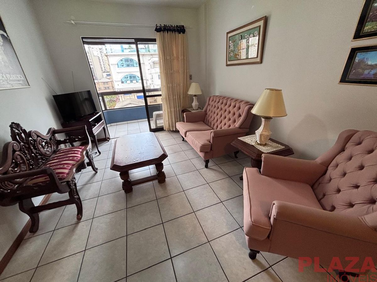 Locação anual - no coração de Balneário Camboriú. - Apartamento em Centro, Balneário Camboriú - para locação - Plaza Imóveis
