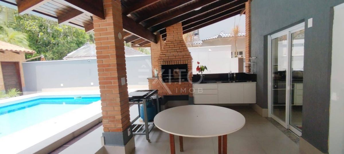 Casa, 6 quartos, 209 m² - Foto 9