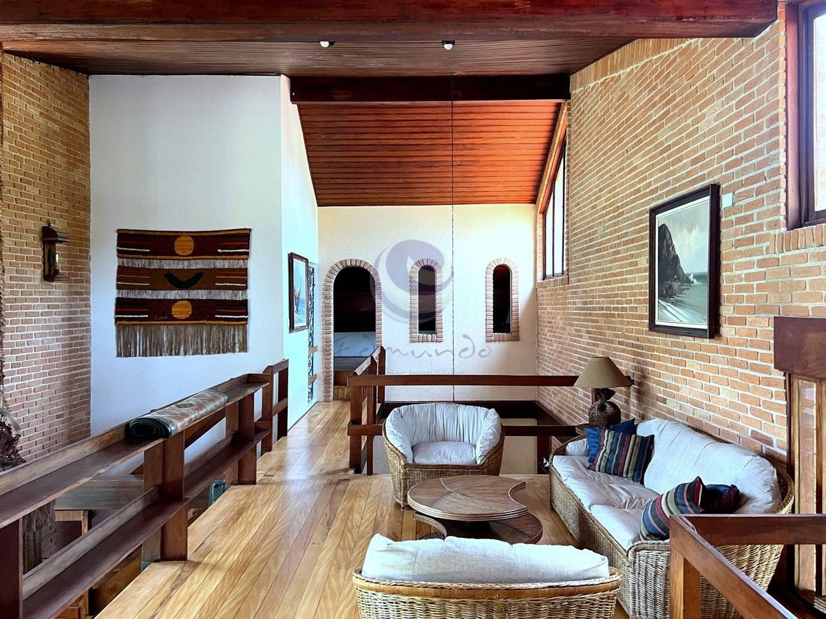 Villa Rios — A casa onde você se vê chegando… e não quer mais sair no Jardim Acapulco.