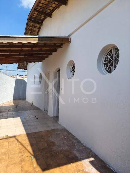 Casa, 3 quartos, 165 m² - Foto 2