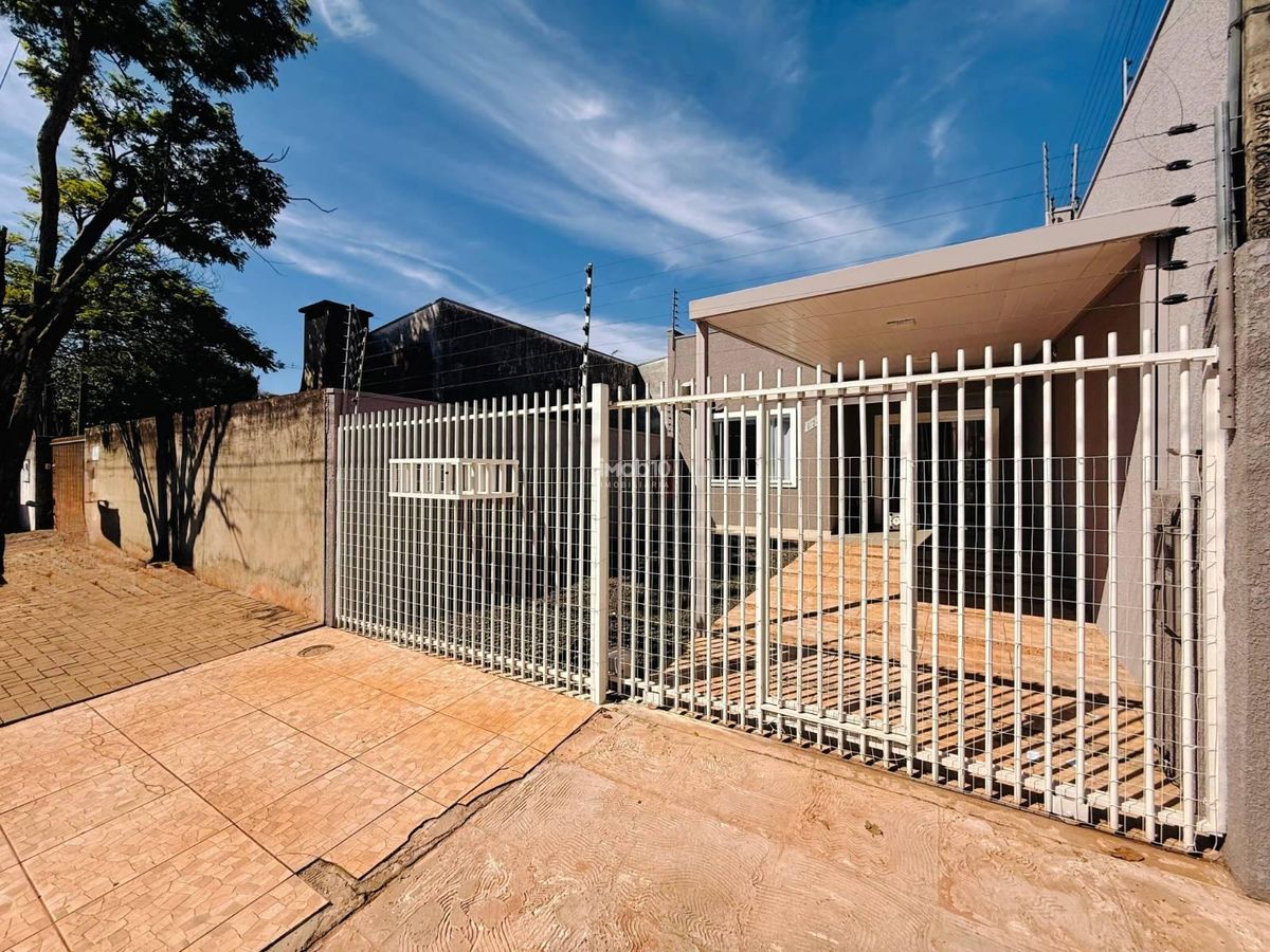 CASA Á VENDA COM 2 QUARTOS NO TRÊS BANDEIRAS EM FOZ DO IGUAÇU