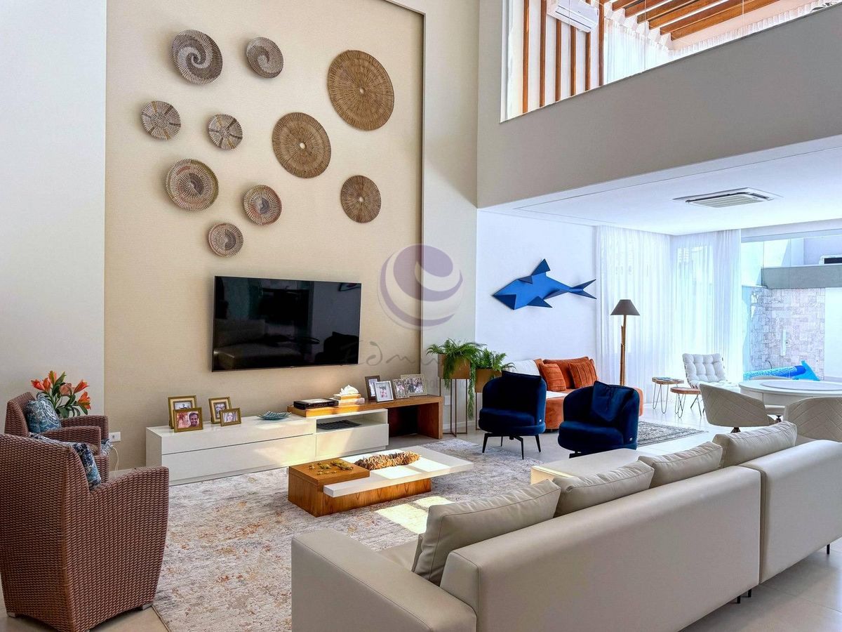 Villa Parasmo: Um Lar de Abraços e Inspirações no Jardim Acapulco.- Guarujá.