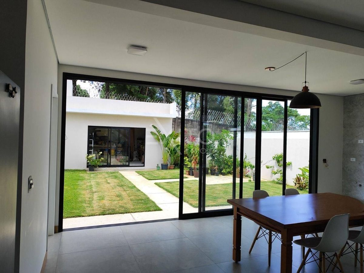 Sobrado, 4 quartos, 242 m² - Foto 4