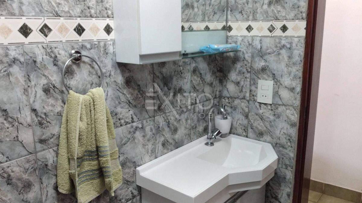 Casa, 2 quartos, 244 m² - Foto 17
