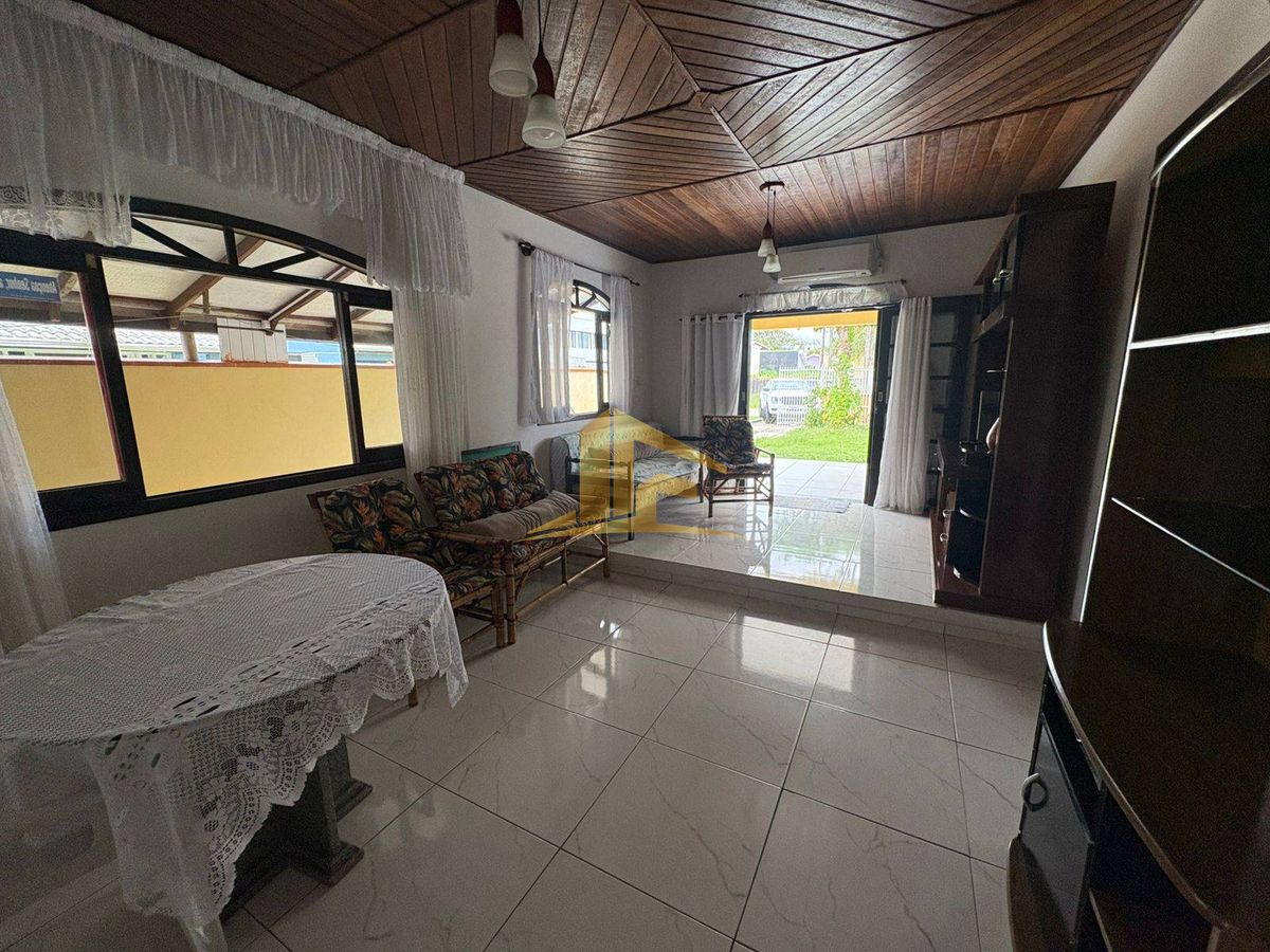 Casa, 3 quartos, 185 m² - Foto 3