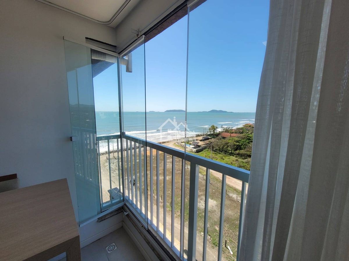 Residencial Ocean Castle - Apartamento alto padrão - mobiliado - frente mar