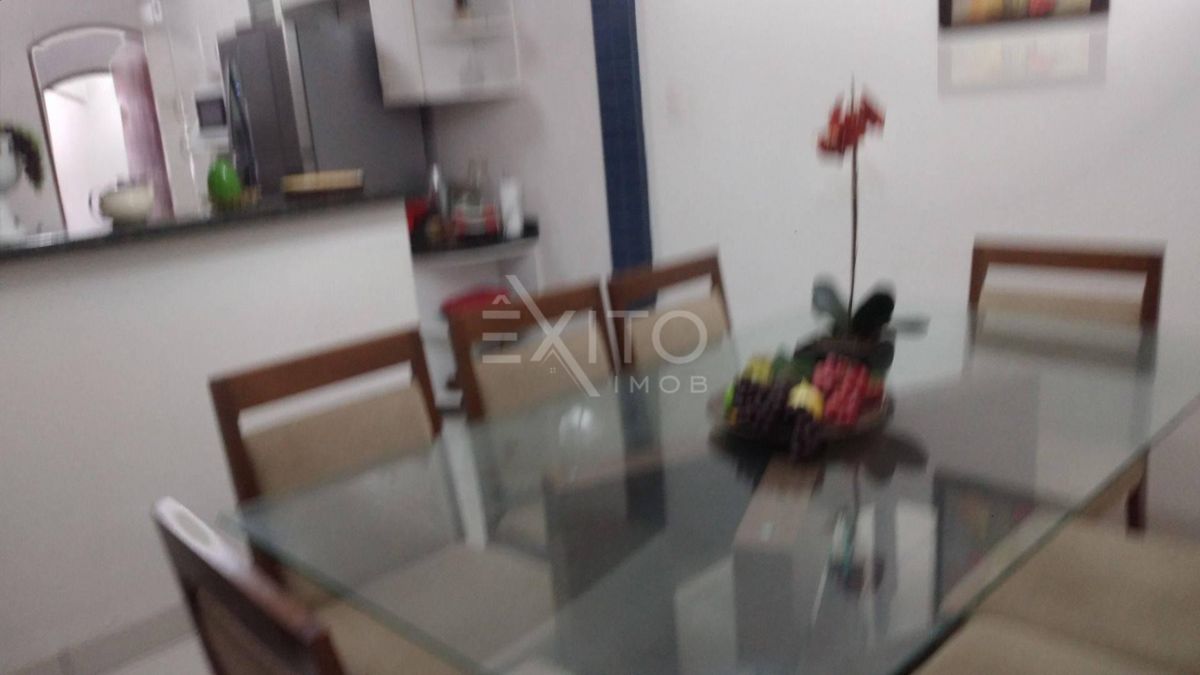 Casa, 2 quartos, 244 m² - Foto 5