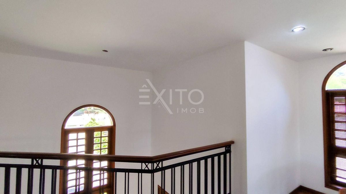 Casa, 6 quartos, 679 m² - Foto 23