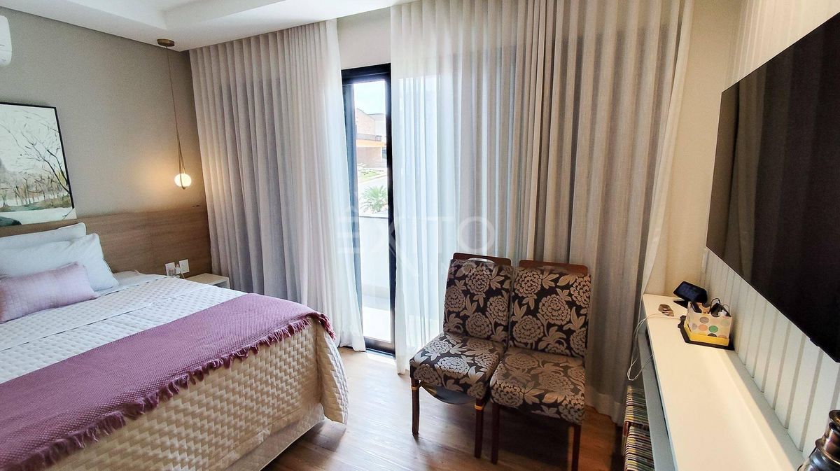 Casa, 3 quartos, 289 m² - Foto 22