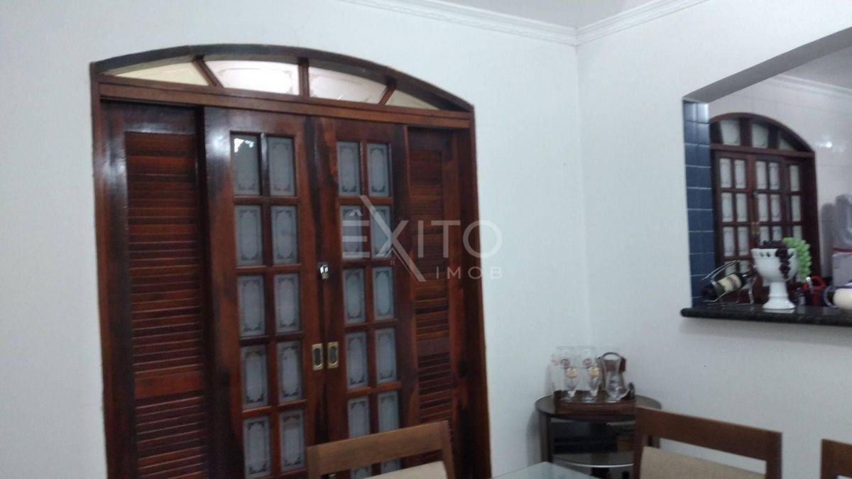 Casa, 2 quartos, 244 m² - Foto 7