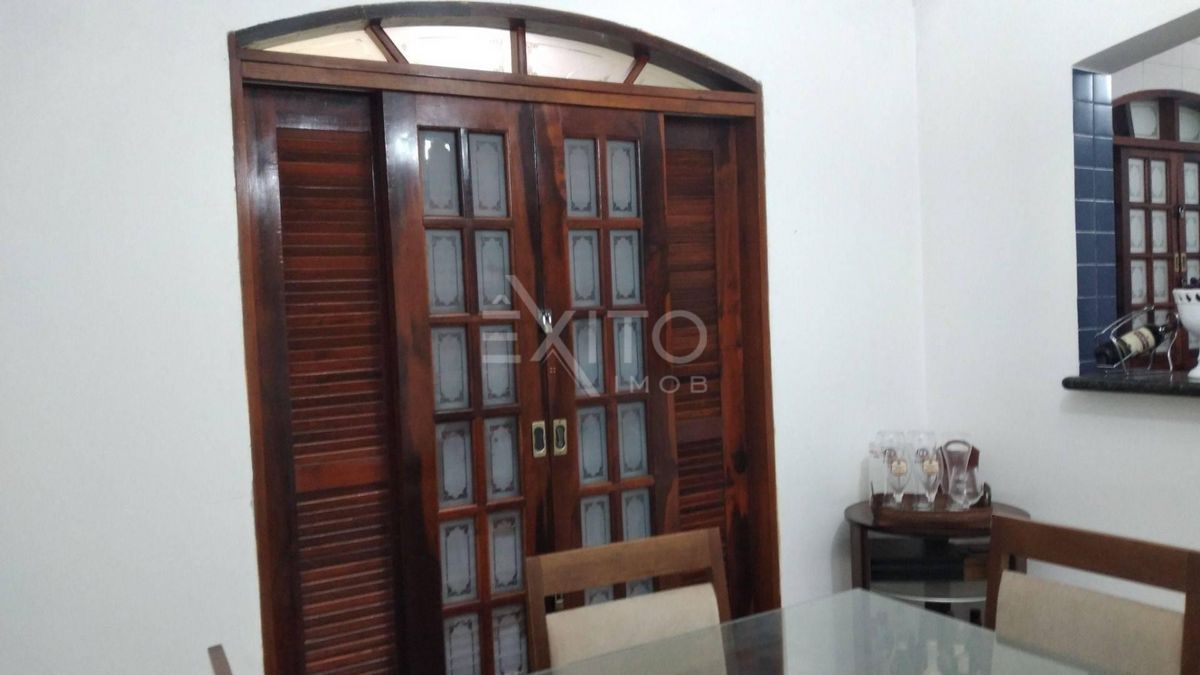 Casa, 2 quartos, 244 m² - Foto 8