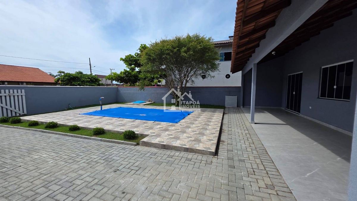 Casa com 3 quartos, São José - Itapoá a 30 metros da Av. José Pacheco
