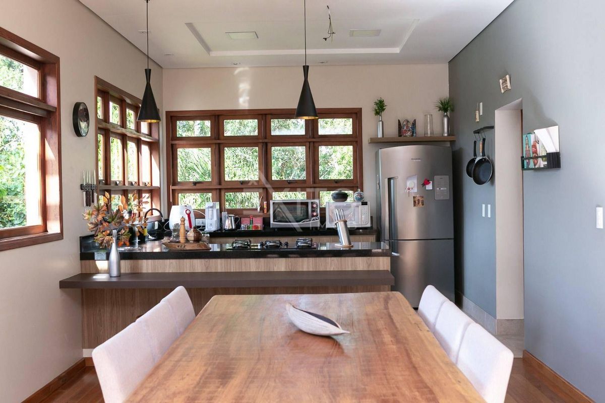 Casa, 3 quartos, 315 m² - Foto 29