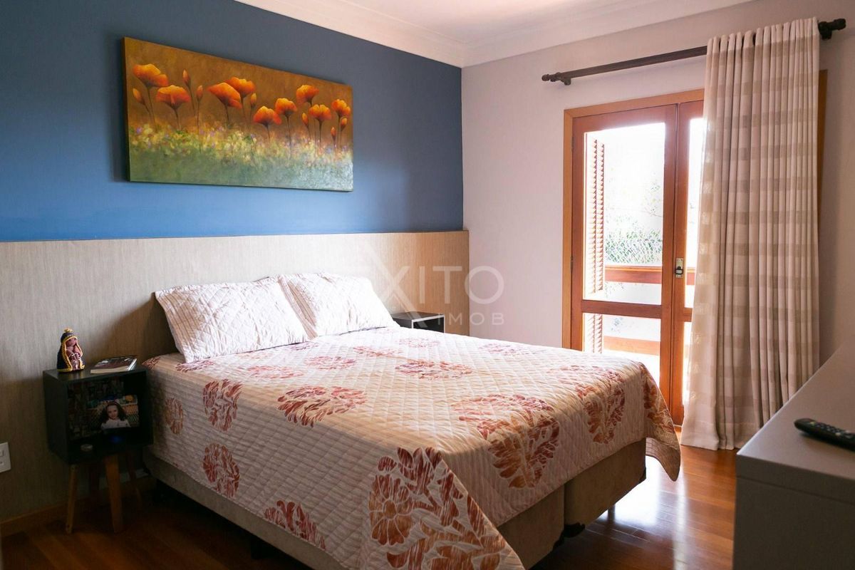 Casa, 3 quartos, 315 m² - Foto 14