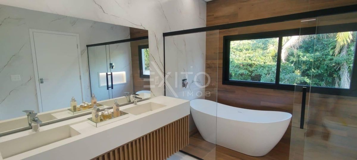 Casa, 6 quartos, 346 m² - Foto 58