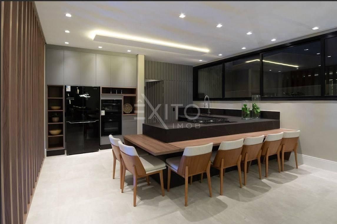 Casa, 7 quartos, 740 m² - Foto 20