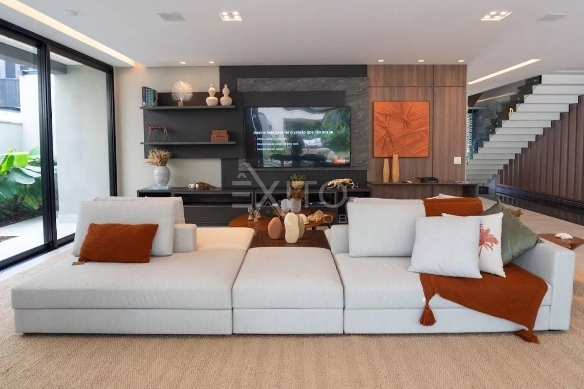 Casa, 7 quartos, 740 m² - Foto 9
