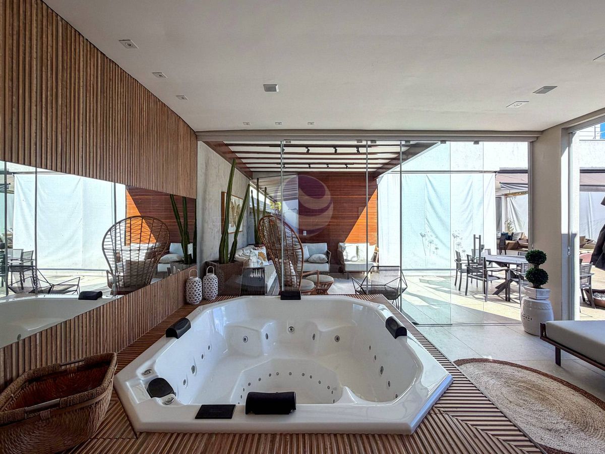 Villa Pires — A casa ideal para quem não abre mão de espaço, integração e lazer no Jardim Acapulco.