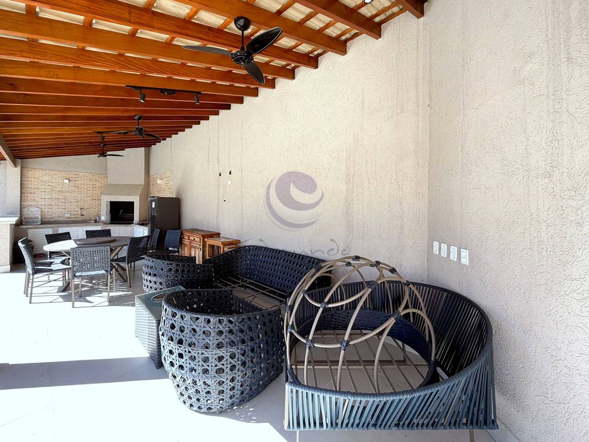 Villa Soares — Uma casa leve, acolhedora e feita para viver o melhor do Jardim Acapulco.
