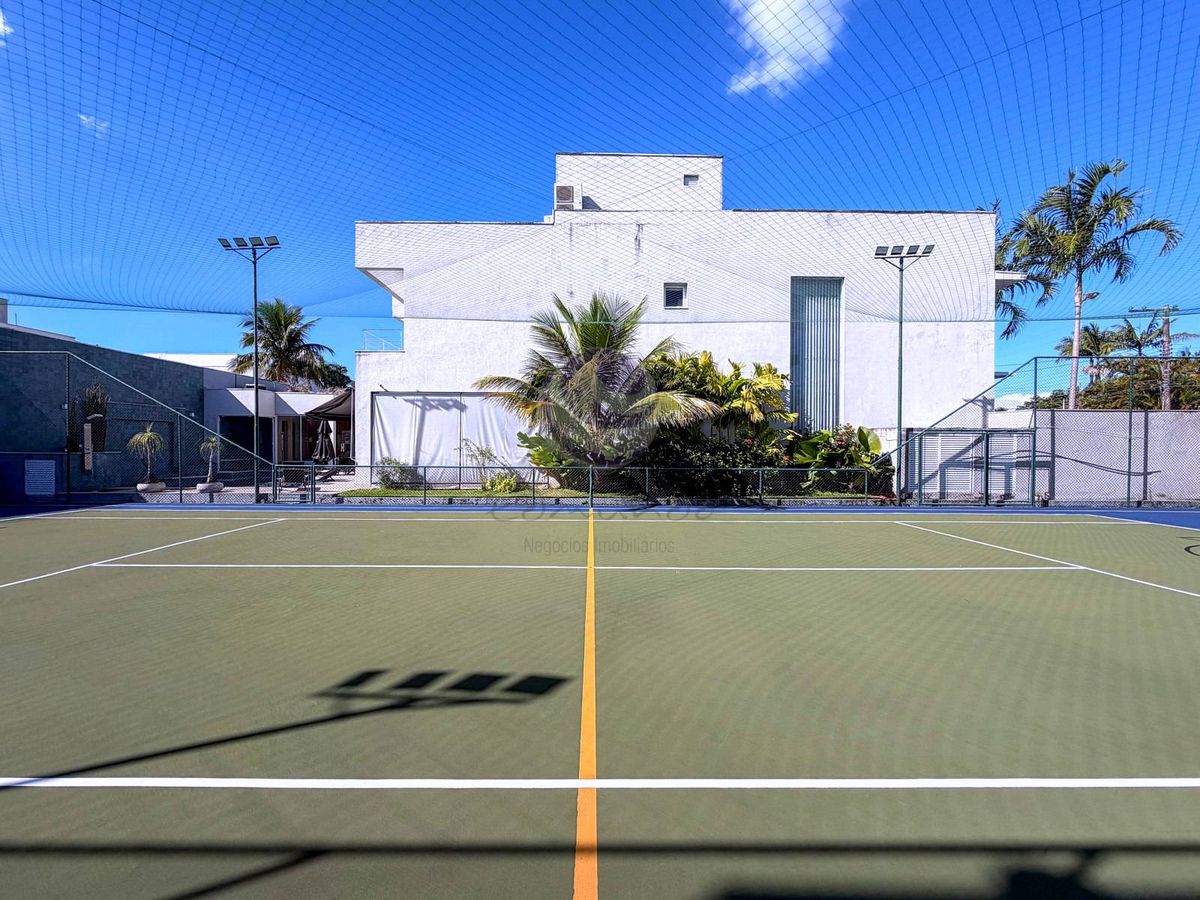 Villa Pires — A casa ideal para quem não abre mão de espaço, integração e lazer no Jardim Acapulco.