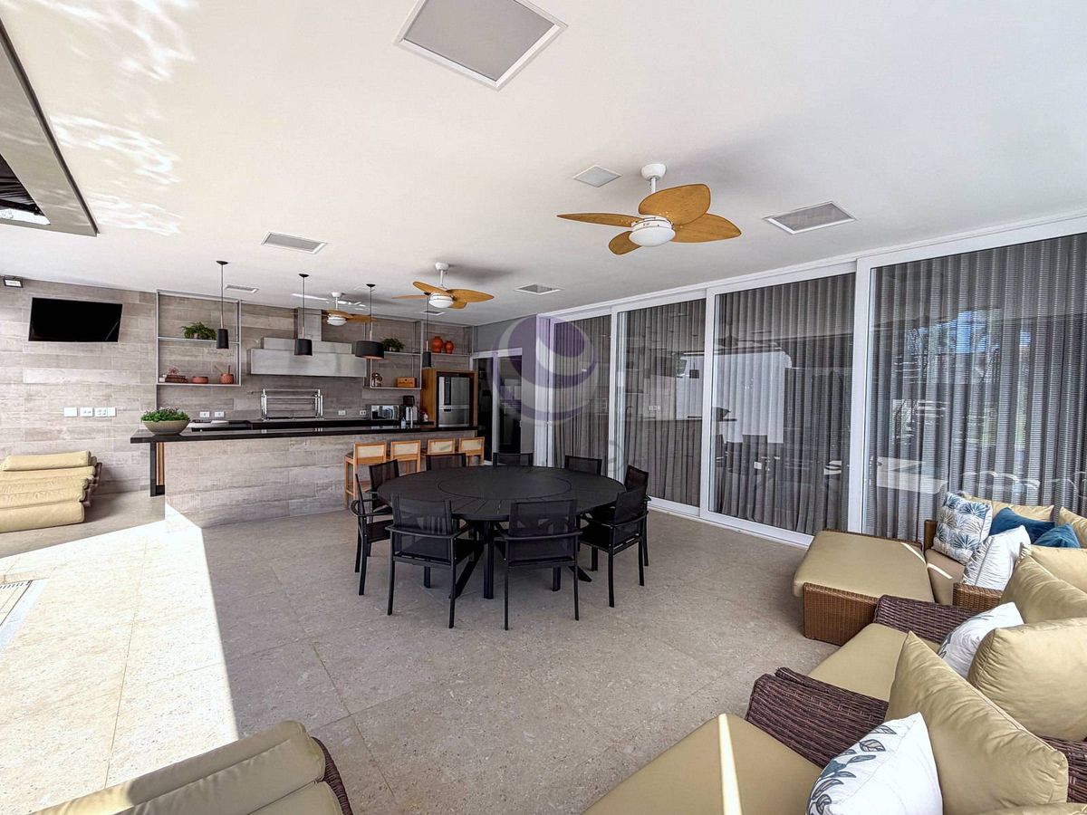 Villa Pires — A casa ideal para quem não abre mão de espaço, integração e lazer no Jardim Acapulco.