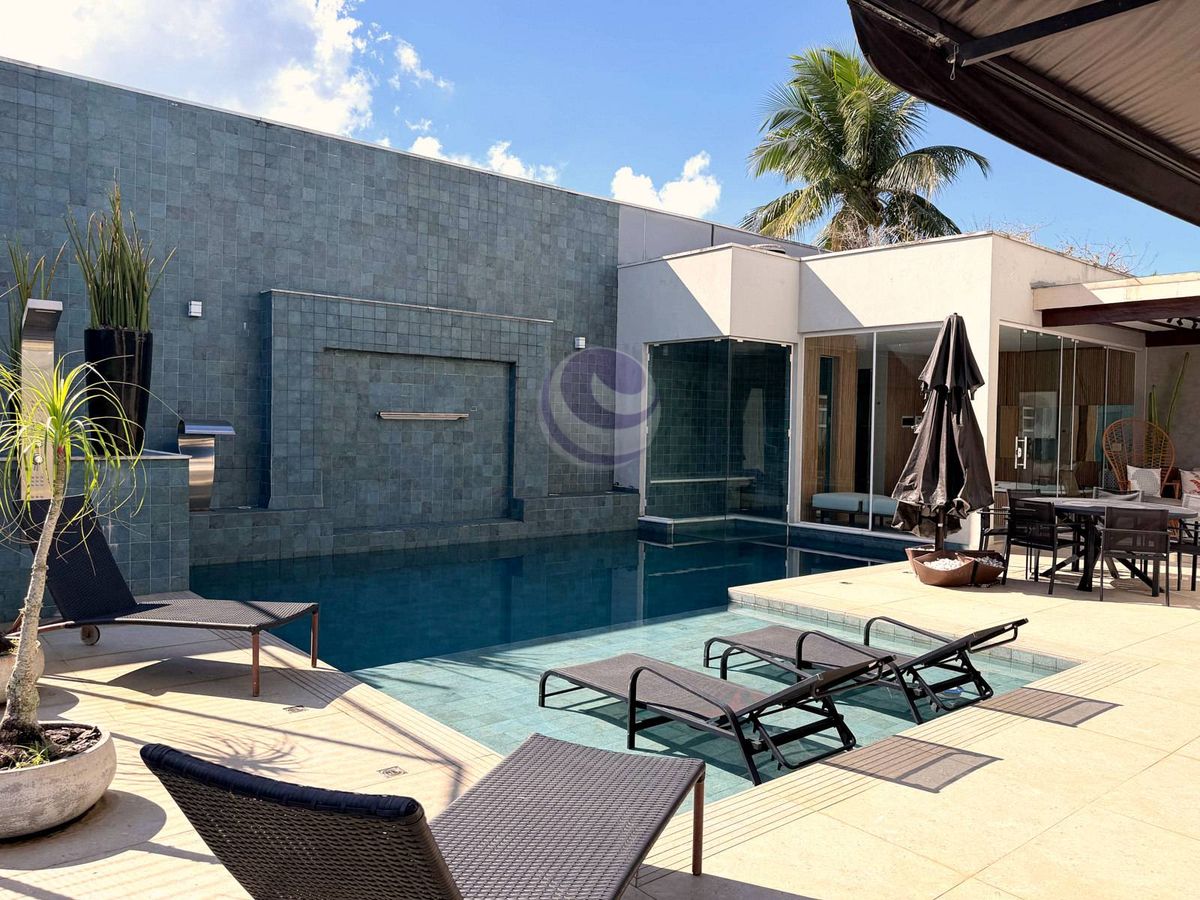Villa Pires — A casa ideal para quem não abre mão de espaço, integração e lazer no Jardim Acapulco.