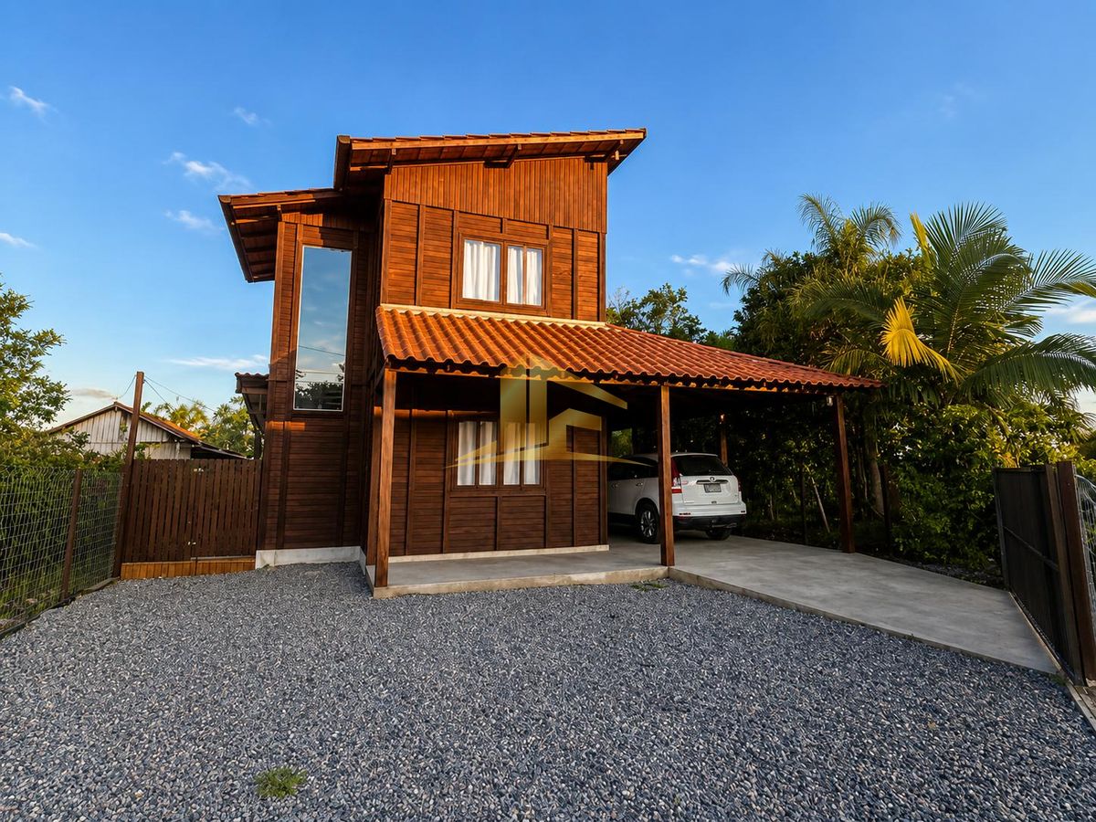 Casa de Madeira no Rosa dos Ventos - Itapoa - Casa em Rosa dos Ventos, Itapoá - à venda - LIMA ARQUITETURA E CONSTRUÇÕES