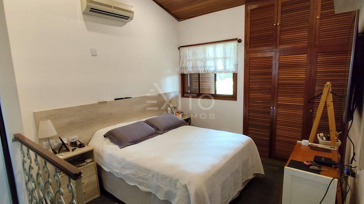 Casa, 3 quartos, 300 m² - Foto 15