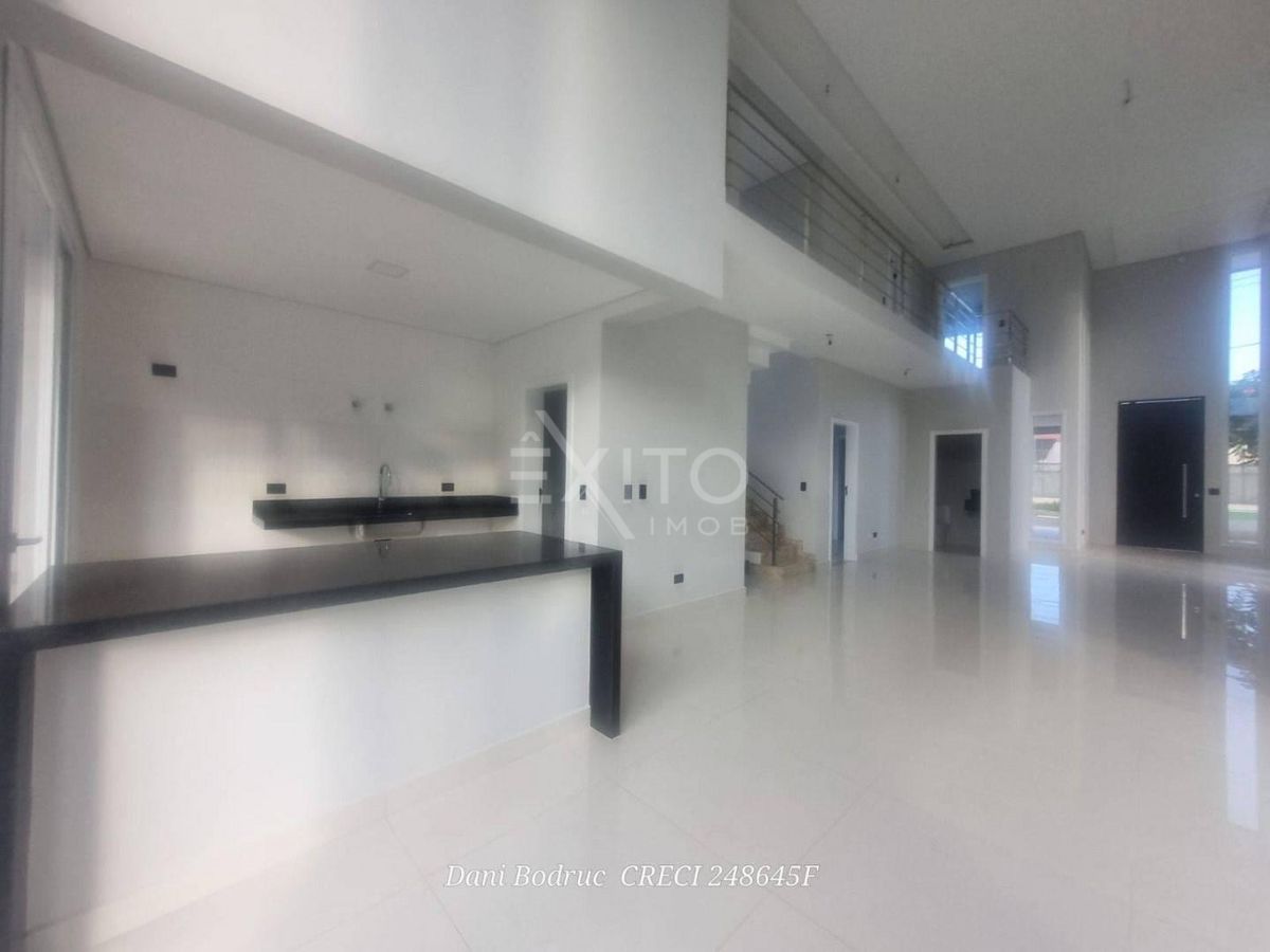 Casa, 4 quartos, 299 m² - Foto 8