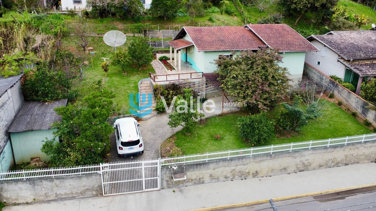 Casa a Venda no Budag - Casa em Budag, Rio do Sul - à venda - VALLE IMÓVEIS