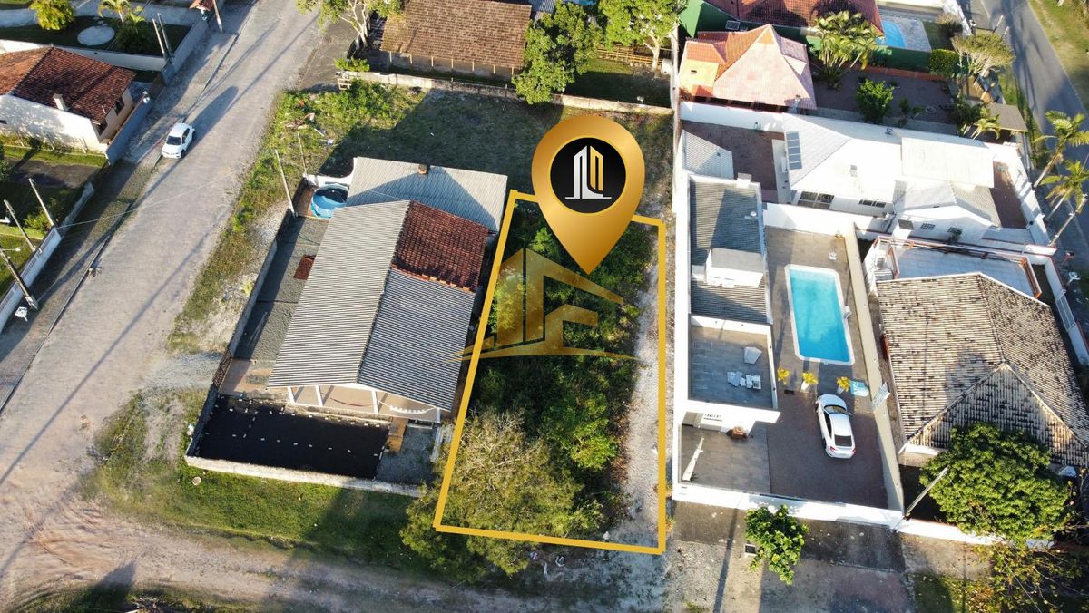 TERRENO COM 300M DO MAR NO RAINHA DO MAR - Lote/Terreno em Rainha do Mar, Itapoá - à venda - LIMA ARQUITETURA E CONSTRUÇÕES