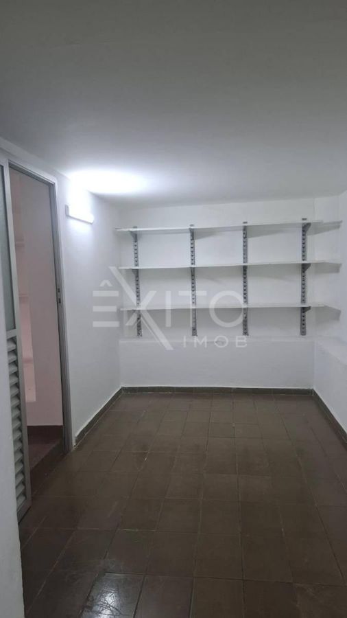 Casa, 6 quartos, 245 m² - Foto 20