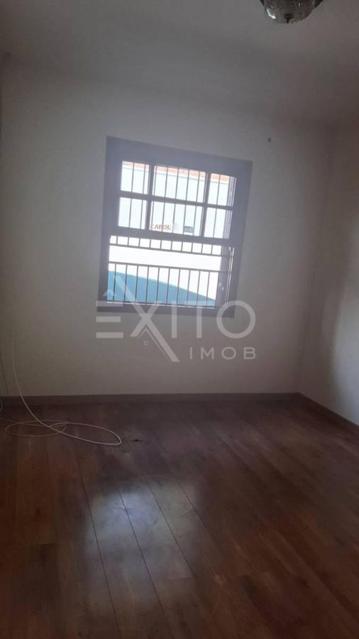 Casa, 6 quartos, 245 m² - Foto 11