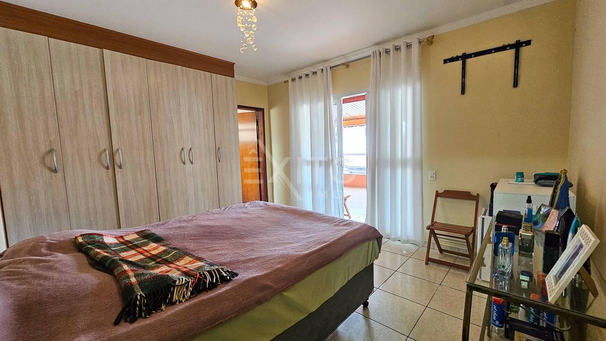 Casa, 3 quartos, 221 m² - Foto 22