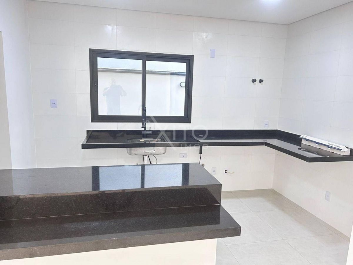 Casa, 3 quartos, 152 m² - Foto 6