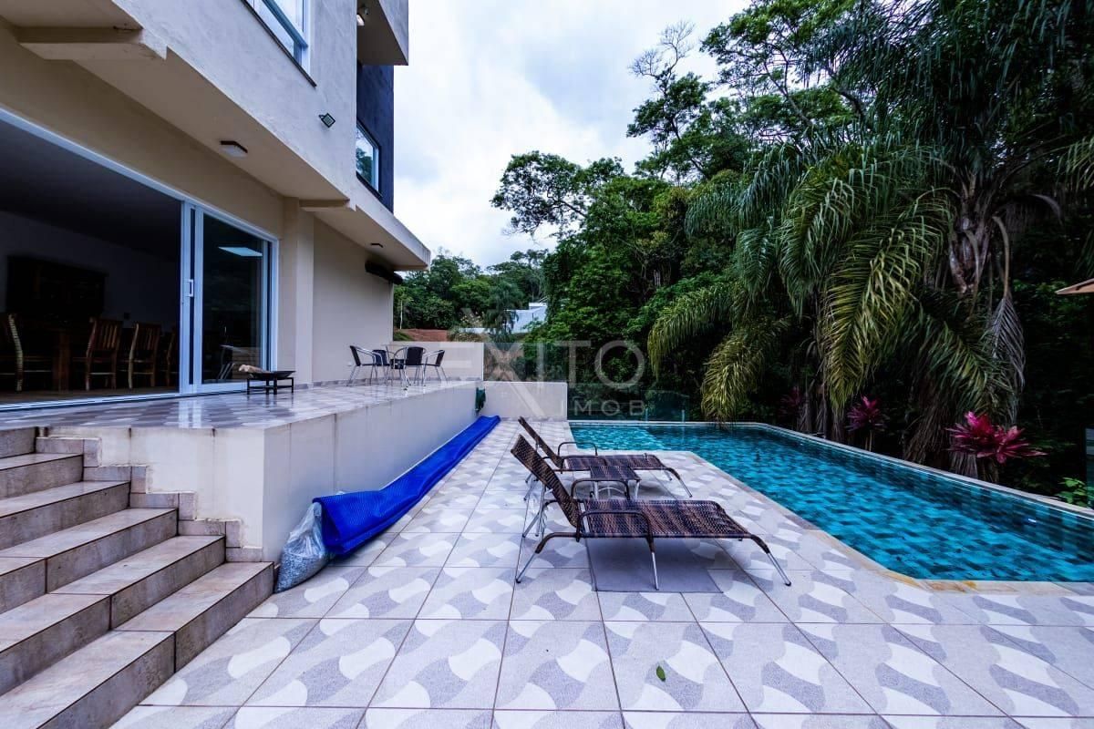 Casa, 4 quartos, 352 m² - Foto 2