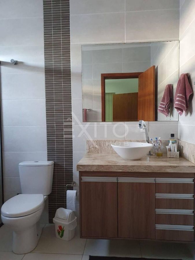 Casa, 2 quartos, 273 m² - Foto 12