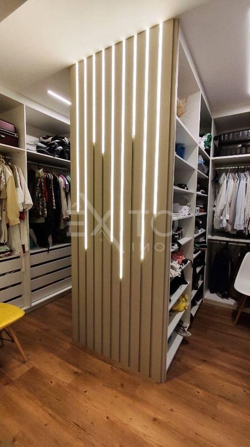 Casa, 3 quartos, 289 m² - Foto 26