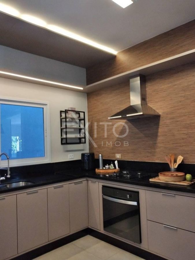 Casa, 3 quartos, 350 m² - Foto 38