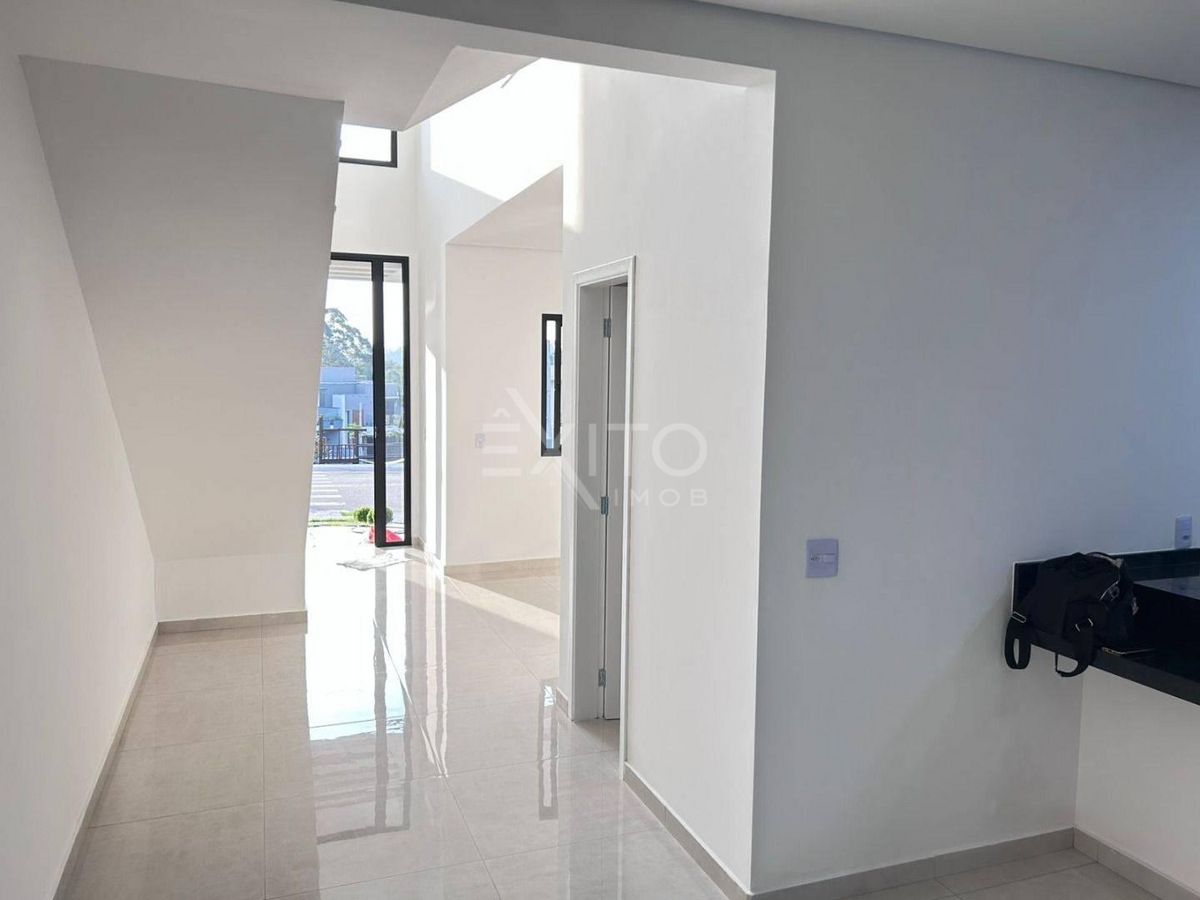 Casa, 3 quartos, 152 m² - Foto 2