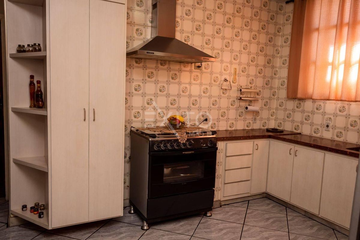 Casa, 4 quartos, 360 m² - Foto 13