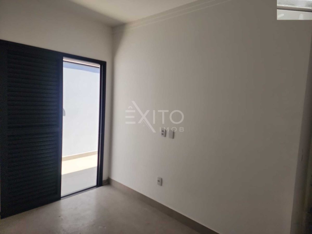 Casa, 3 quartos, 94 m² - Foto 2