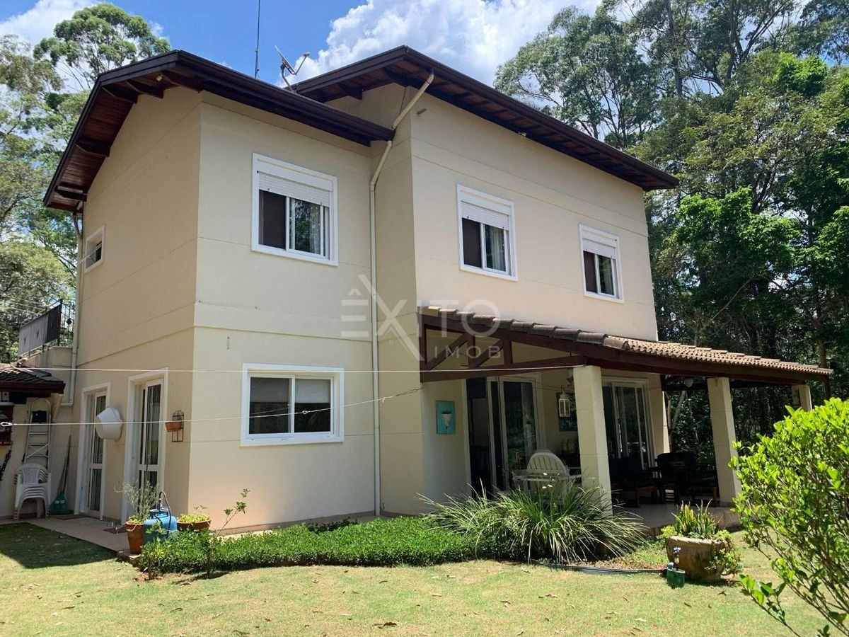 Casa, 3 quartos, 240 m² - Foto 2